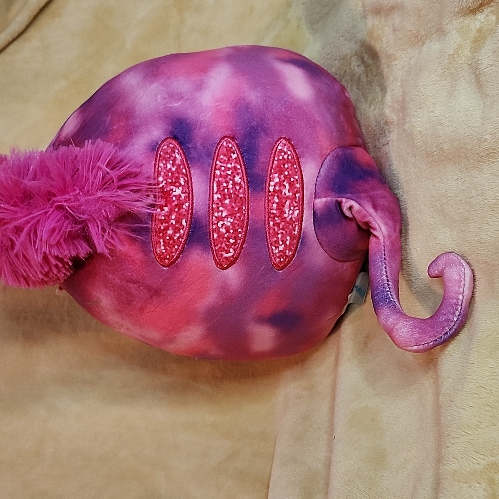 Squishmallow Lovisa - Picture 2 of 4